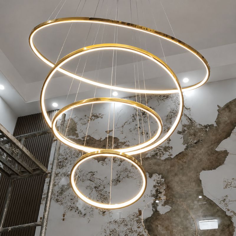 Lustre Pendente de Luxo para Pé-Direio Duplo Atena LEDZ – 5 Anéis (3 metros) / 4 Anéis (2 metros)