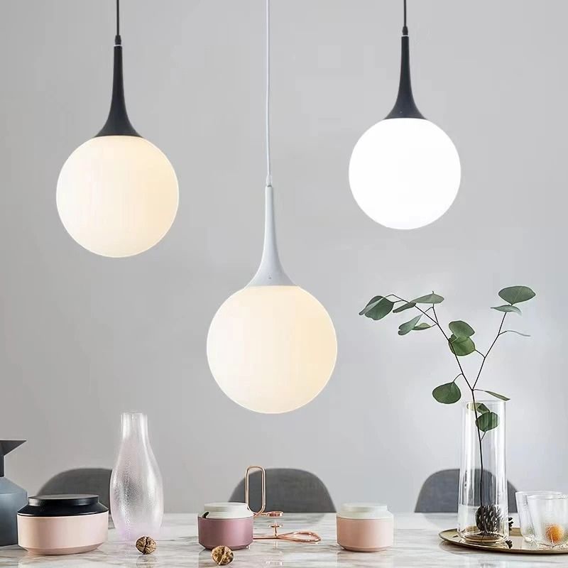 Lustre Pendente Moderno Minimalista Pingente em Globo Zarya LEDZ – Preto/Branco – 15cm/20cm/25cm