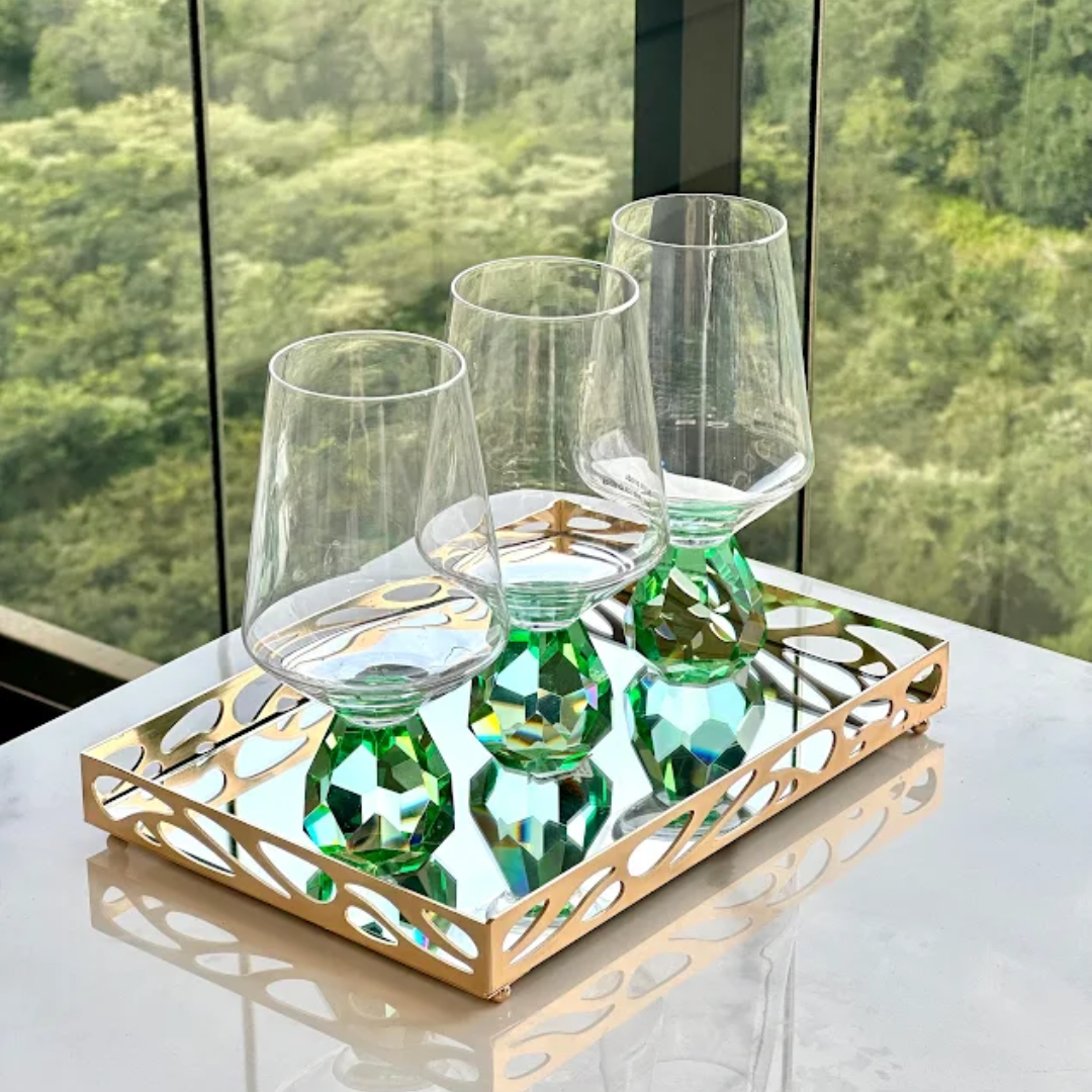 Taça de Vidro para Vinho com Base Diamante Verde 500ml
