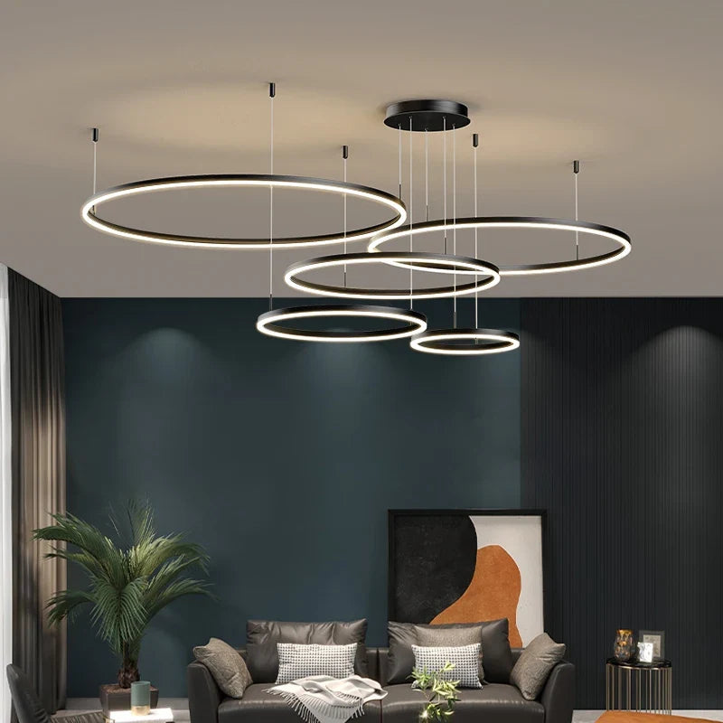 Lustre Pendente de Luxo Coliseum LEDZ - 3, 4 ou 5 Anéis - Preto/Branco/Dourado