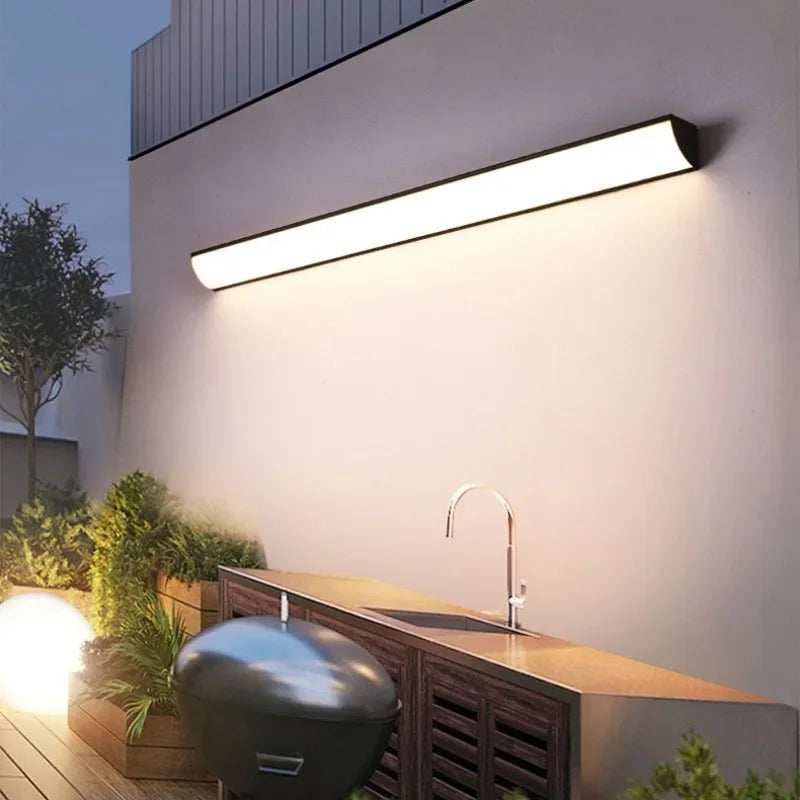 Luminária Arandela de Parede Externa à Prova D´Água IP65 Perfil Led - Preto/Branco - 50cm/90cm
