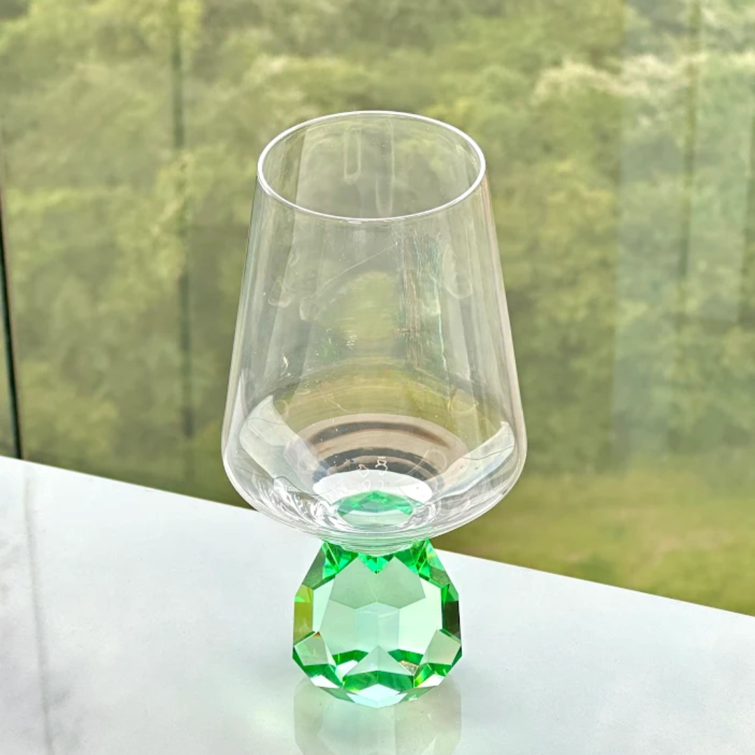 Taça de Vidro para Vinho com Base Diamante Verde 500ml