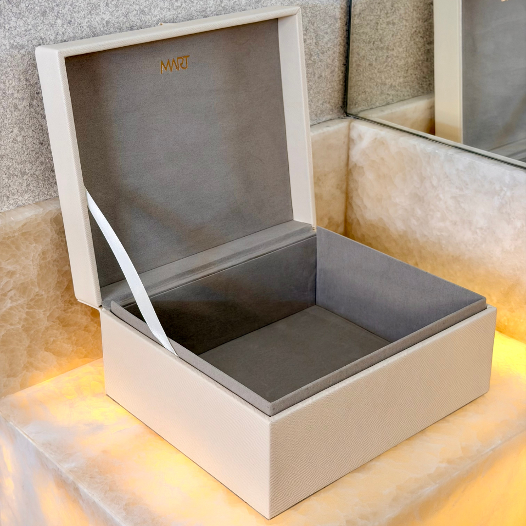 Caixa Decorativa em MDF e PU Branca 23,5cm