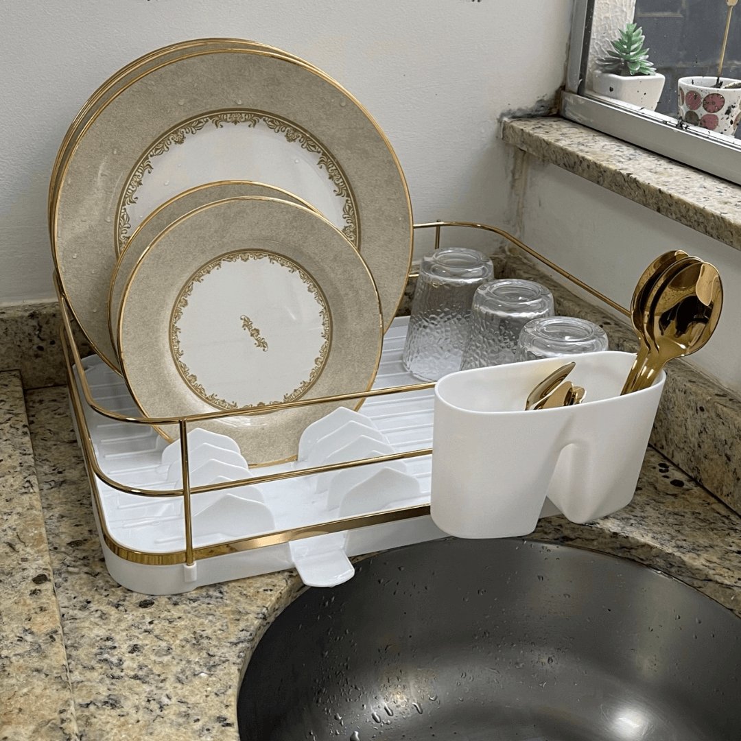 Escorredor de Louças Branco e Dourado com Bico
