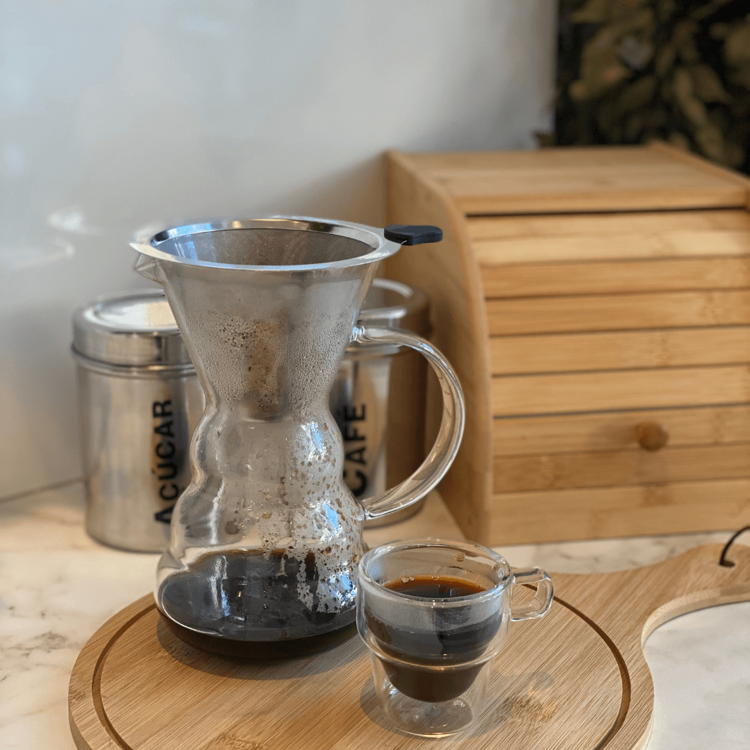 Jogo 2 Xícaras de Café Empilhável Parede Dupla Vidro Borossilicato 90ml