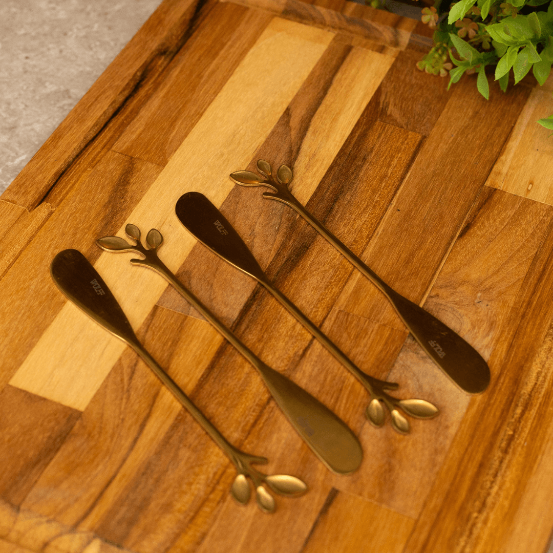 Jogo 4 Espátulas em Aço Inox Dourado