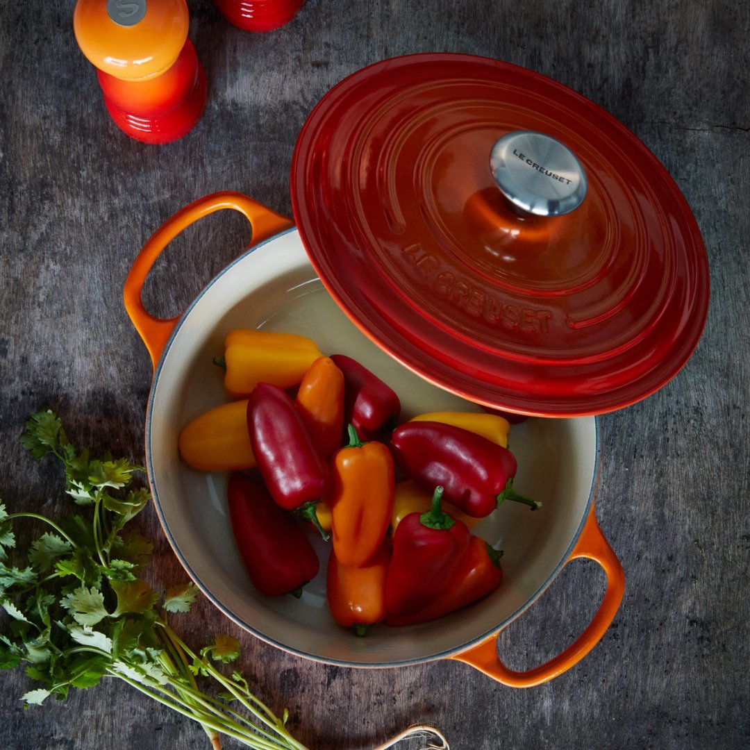 Panela Redonda Signature laranja 24cm Le Creuset