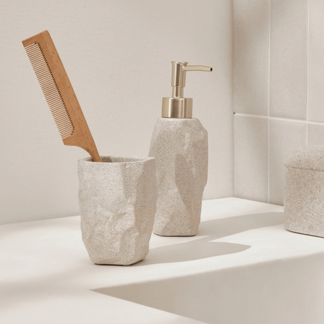 Porta Sabonete Liquido Organic em Cimento Bege 19cm
