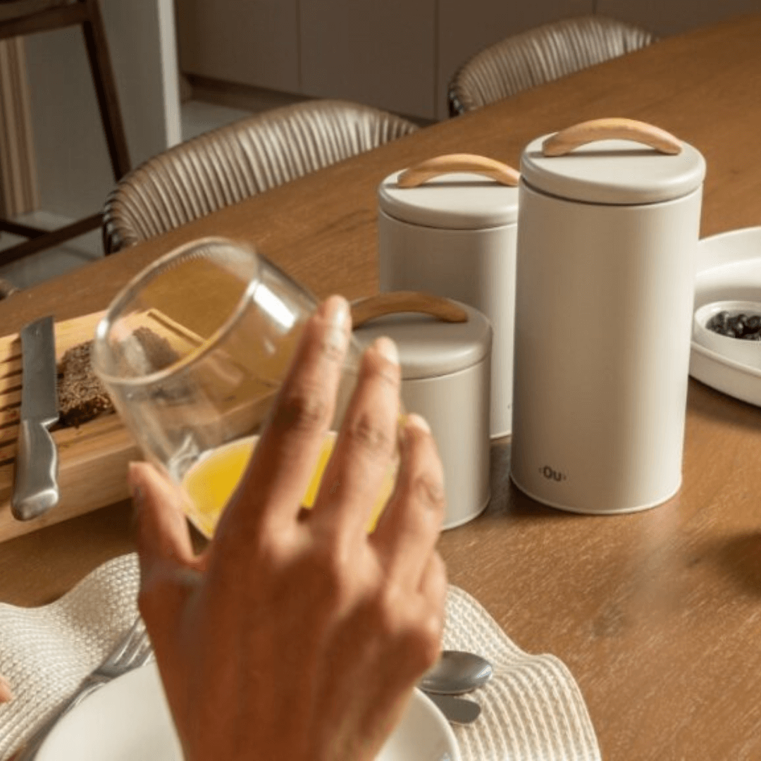 Pote para Mantimentos Hermético Sense 1,75 Litros Bege
