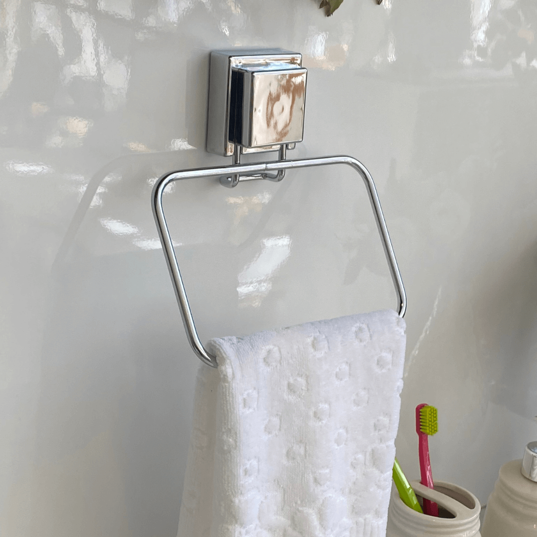 Toalheiro Argola com Ventosa Inox Cromado 18cm