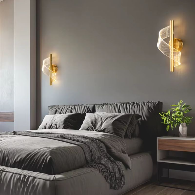 Luminária Arandela de Parede Espiral Acrílico LEDZ – Dourado/Preto