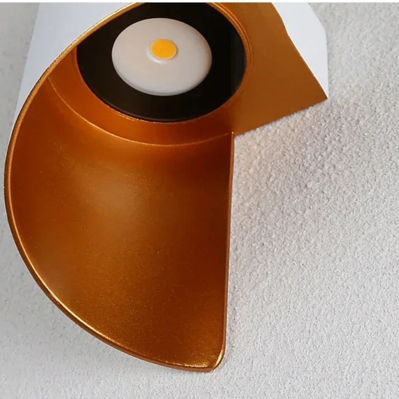 Luminária Arandela de Parede Externa à Prova D´Água IP65 Caracol Led - Preto/Branco - 23cm/28cm