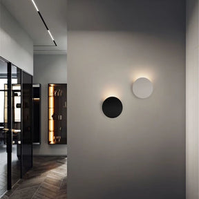 Luminária Arandela de Parede Interna/Externa à Prova D'Água IP65 Scudo LEDZ - Preto/Branco - 18cm