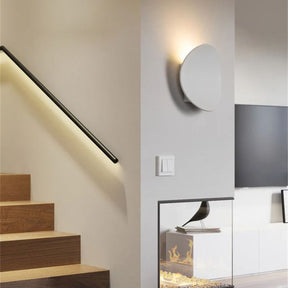 Luminária Arandela de Parede Interna/Externa à Prova D'Água IP65 Scudo LEDZ - Preto/Branco - 18cm