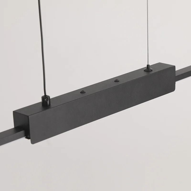 Lustre Pendente Minimalista Linear Slim com Foco em LED Central Pulse LEDZ – Preto – 100cm