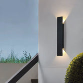 Luminária Arandela de Parede Externa à Prova D´Água IP65 Vector LED - Branco/Preto - 20,5cm/41cm