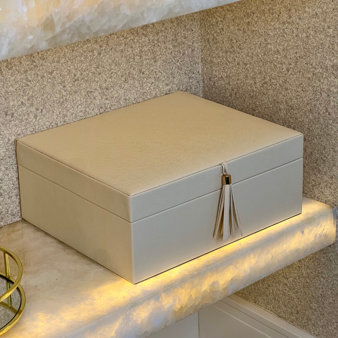 Caixa Decorativa em MDF e PU Branca 27,5cm