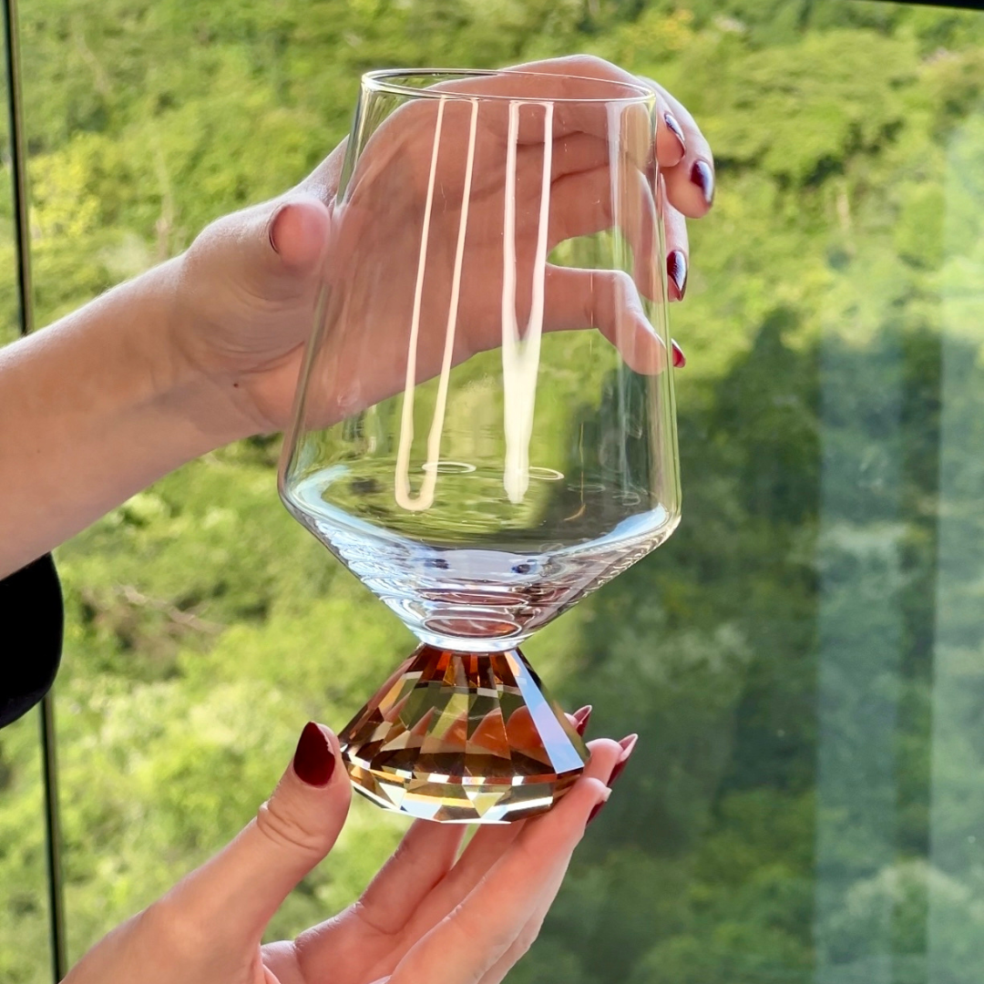 Taça de Vidro para Vinho Tinto Diamante Âmbar