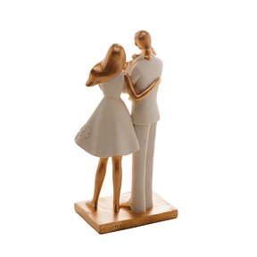 Escultura Familia de Resina Branco e Dourado 20cm