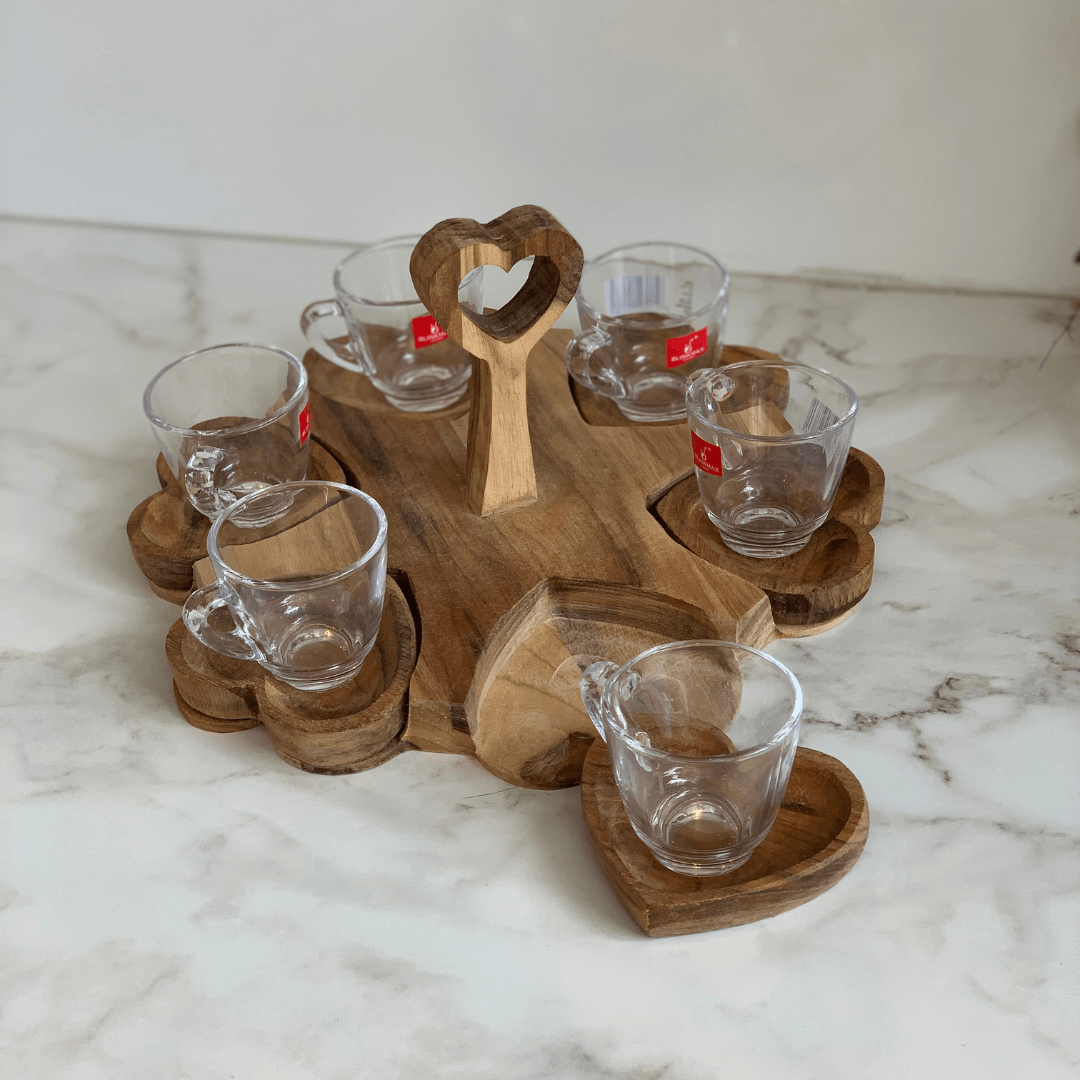 Jogo 6 Xícaras de Café 65ml com Pires Coração e Suporte de Madeira Teca