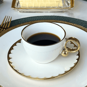 Jogo 6 Xícaras de Chá Porcelana com Pires Egg Branca e Dourada 200ml