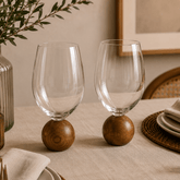 Jogo 2 Taças Base Esfera para Vinho Madeira Acacia e Cristal 520ml