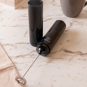 Mini Mixer em Aço Inox com Tampa Preto 22,5cm