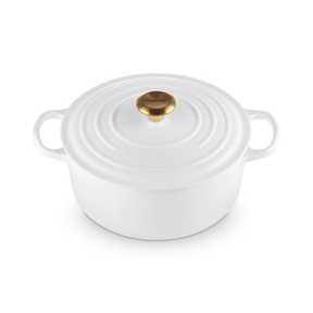 Panela Redonda Signature Branca com Pegador Dourado 26cm Le Creuset