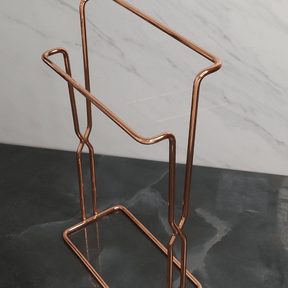 Porta Toalha de Bancada com Detalhe Lateral Rose Gold