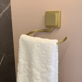 Porta Toalha de Rosto e Mãos de Piatina Dourado Fosco 3M