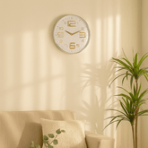 Relógio de Parede Moderno em Plástico Branco e Dourado 25cm