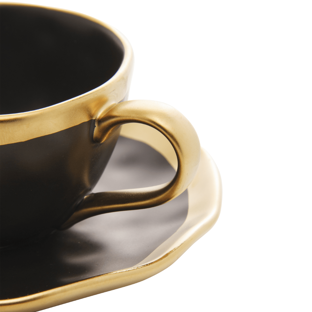 Xícara de Café com Pires em Porcelana Dubai Preto e Dourado 90ml