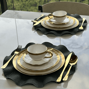 Xícara de Chá com Pires em Porcelana Dubai Branco e Dourado 200ml